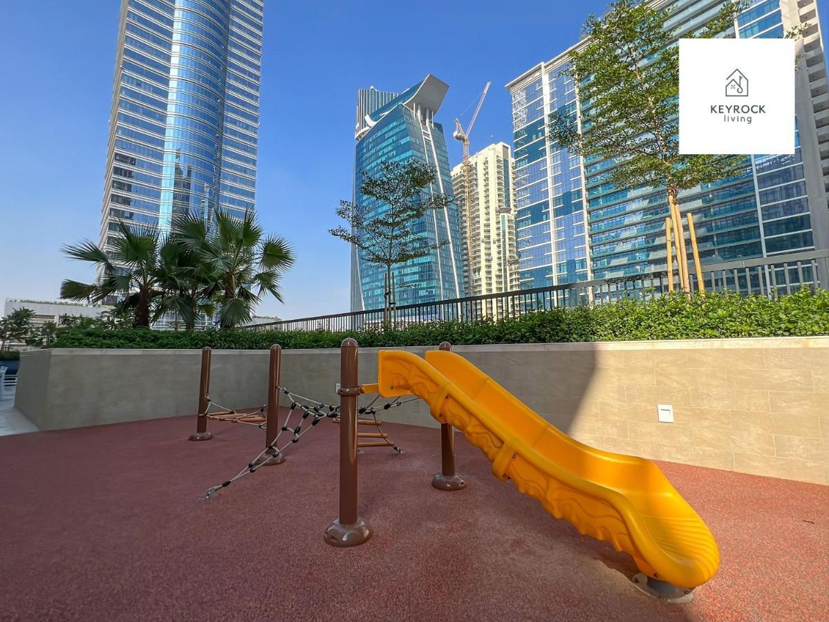 Keyrock Living - 1 Bedroom Apartments - Business Bay - Near Metro Station - Zada Tower Dubai Bagian luar foto