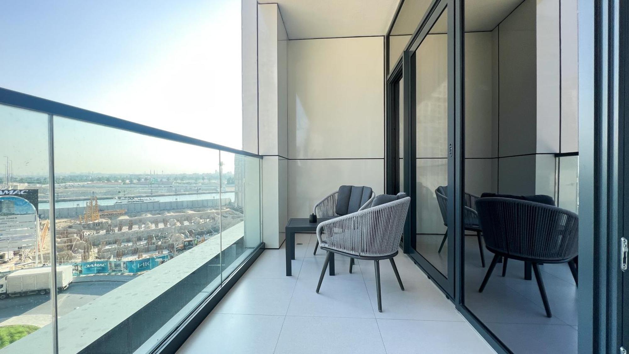 Keyrock Living - 1 Bedroom Apartments - Business Bay - Near Metro Station - Zada Tower Dubai Bagian luar foto